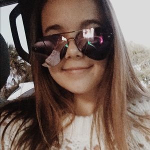 Meet your Posher, Katherine